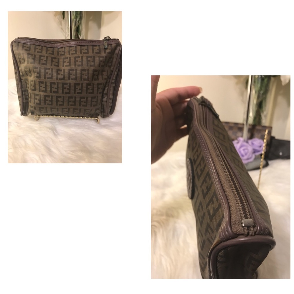 🌸SOLD🌸🌼Fendi Cosmetic Pouch🌼 - Picture 3 of 7